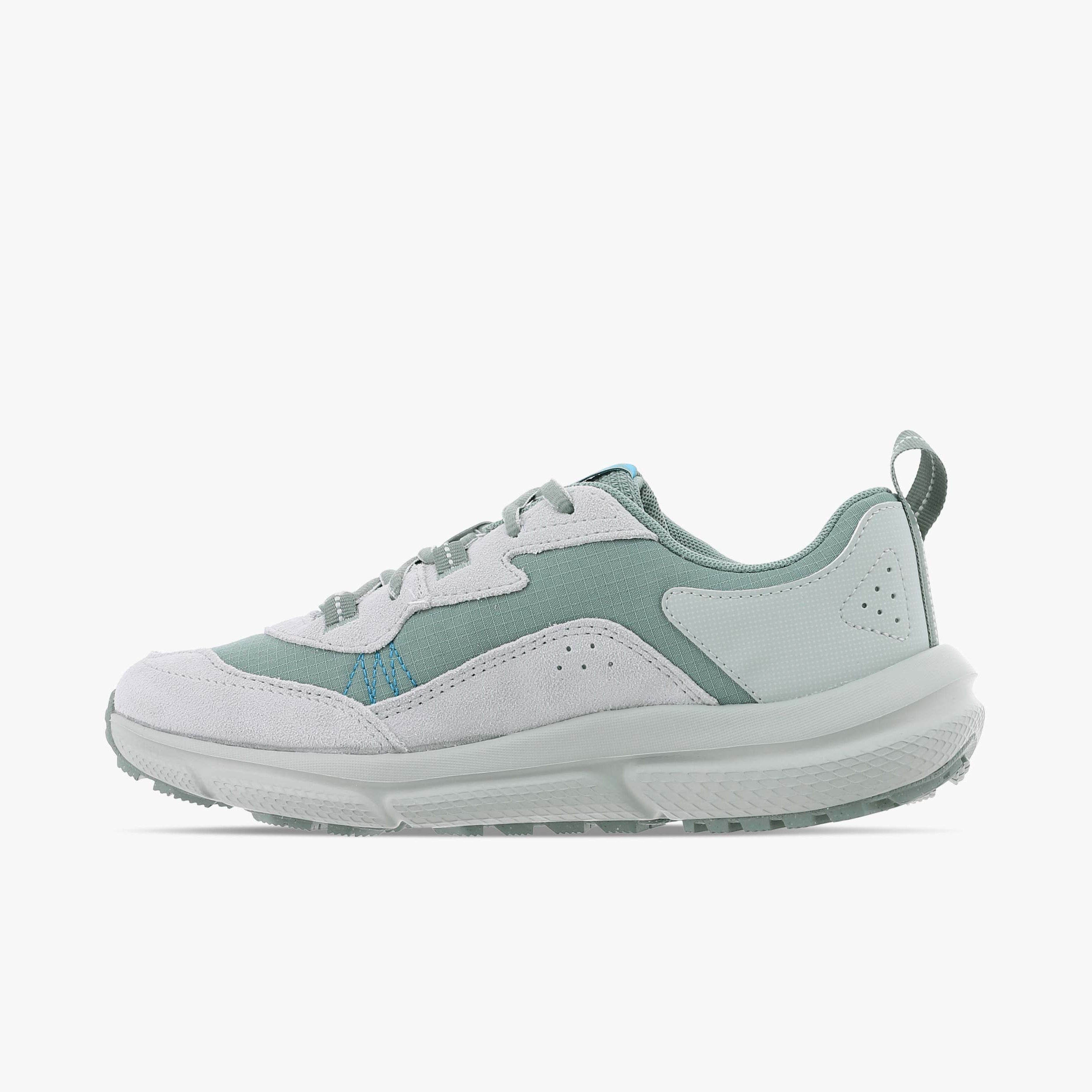UA W CHARGED VERSSET 2