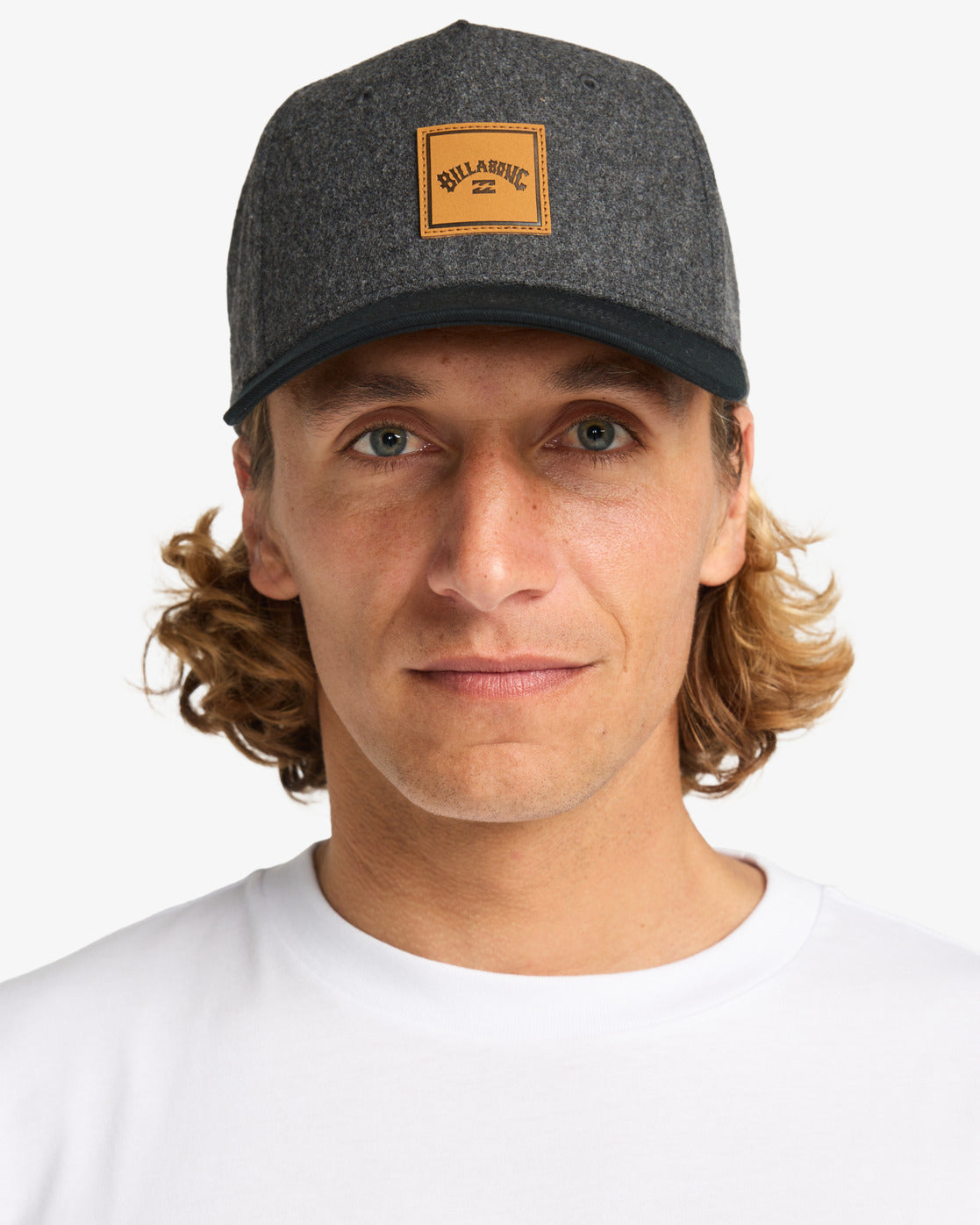 STACKED SNAPBACK