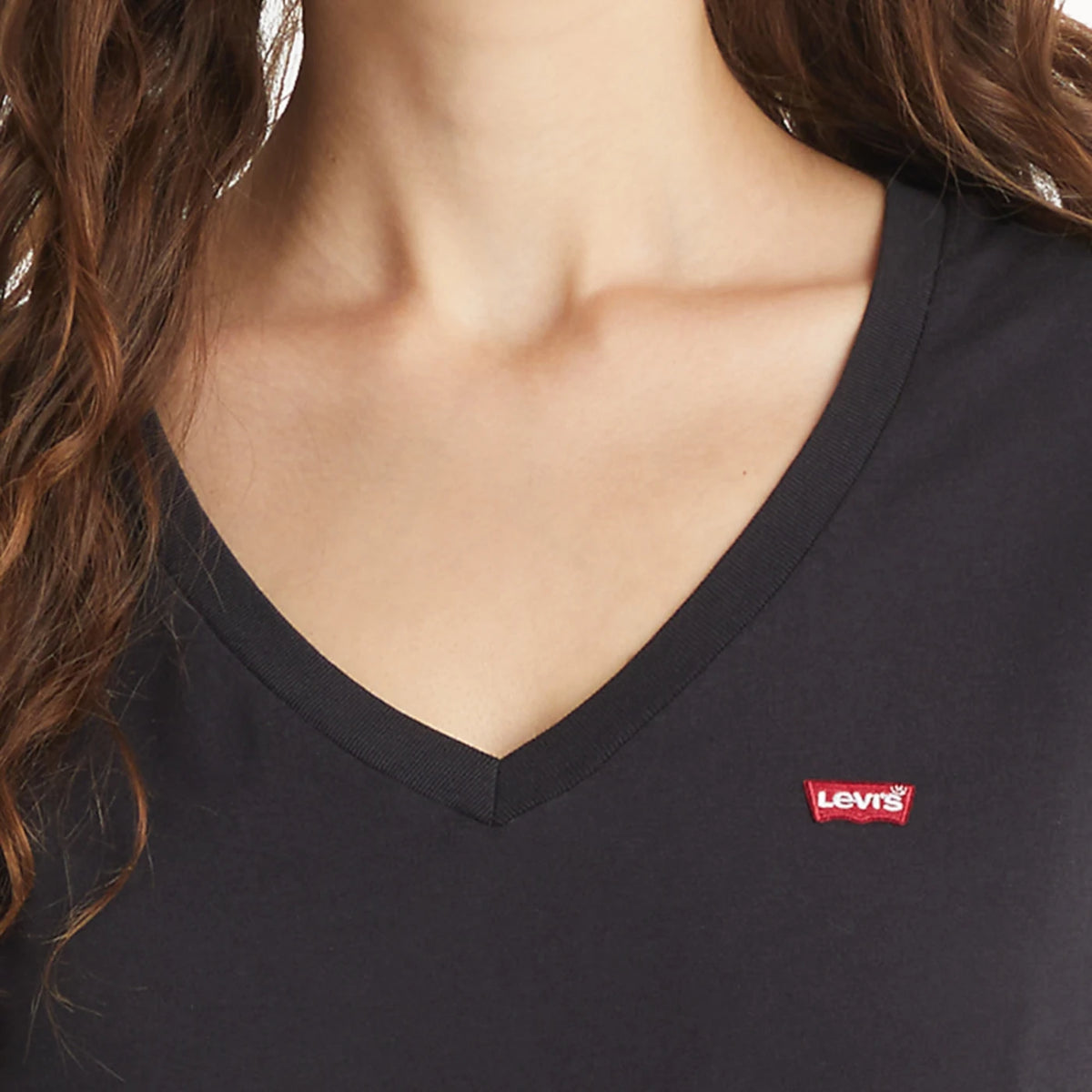 PERFECT VNECK WHITE CAVIAR