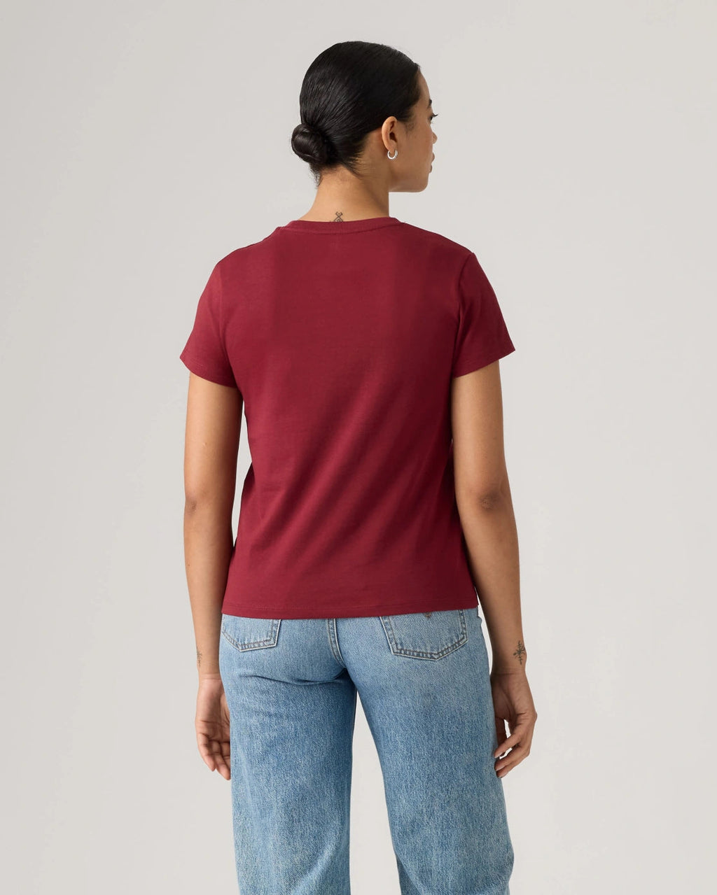 THE PERFECT TEE EMB